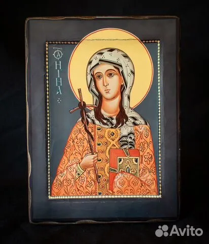 На память: Икона деревянная " Святая Нина"
