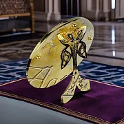 На память: Настольное зеркало с бабочкой и фианитами. Златоуст — фотография 1