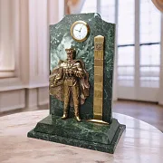 Подарочные часы «Пограничник» с пограничным столбом — фотография 1