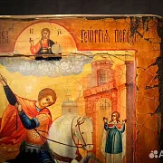 Икона "Георгий Победоносец поражает змия" — необычный подарок — фотография 4