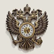 Резные часы с гербом РФ из ясеня — красивый подарок — фотография 1