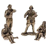 Бронзовый набор солдатиков «Советские танкисты», 4 шт. — оригинальный подарок — фотография 8