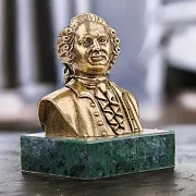 Бюст «Ломоносов М.В.» со змеевиком — необычный подарок — фотография 1